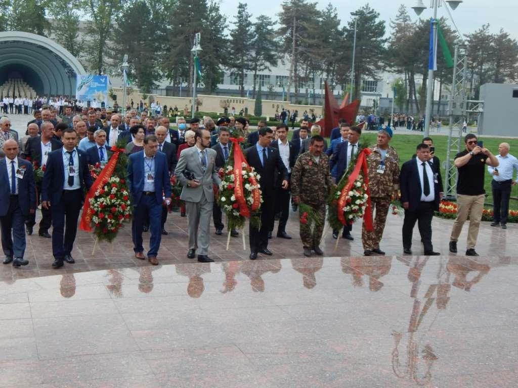 9 may – Xotira va Qadrlash kuni munosabati bilan “Gʻalaba bog‘i” Yodgorlik majmuasida bayram tadbirlari davom etmoqda