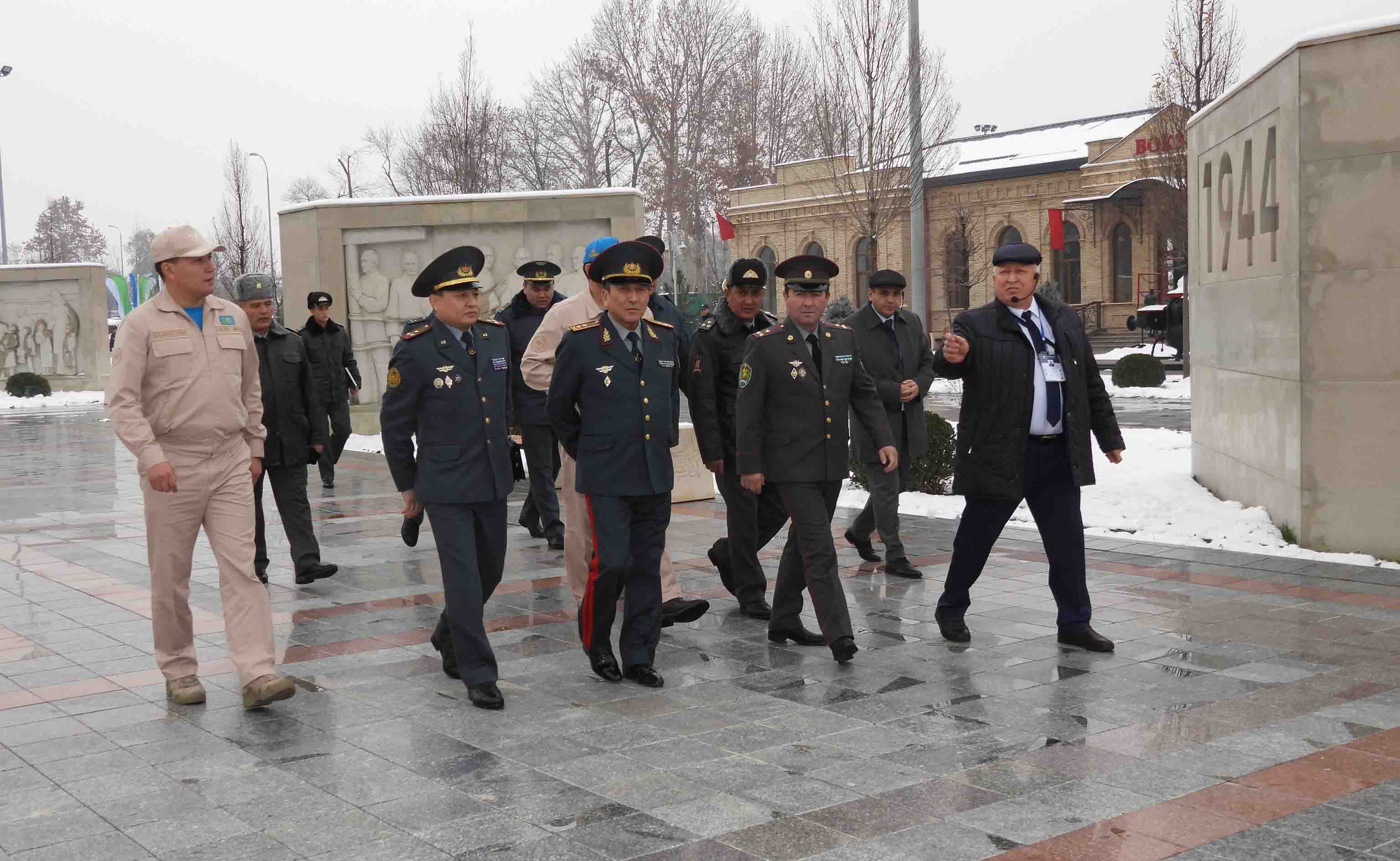 Делегация Министерства обороны Казахстана посетила Узбекистан