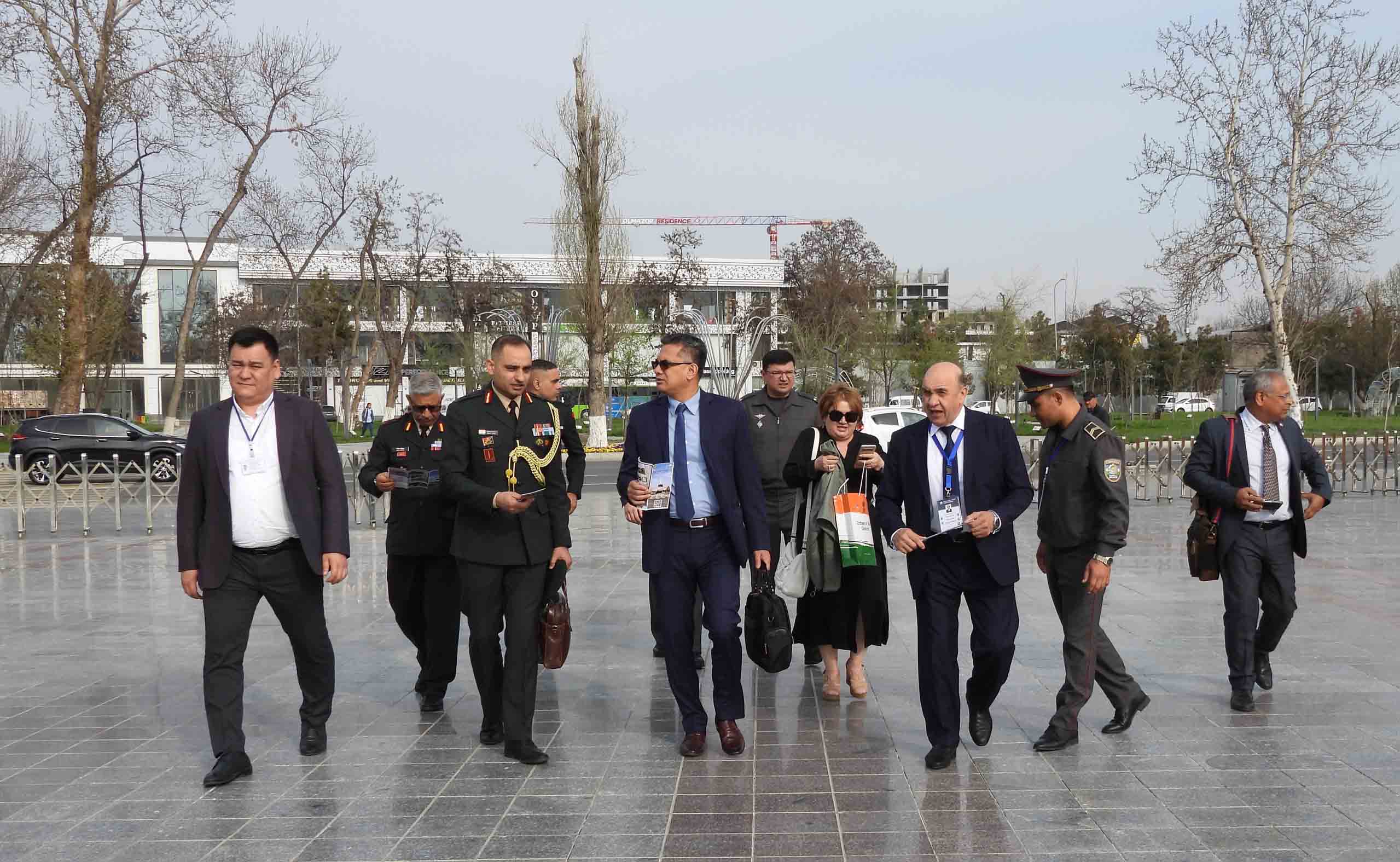 Делегация департамента международного военного сотрудничества Республики Индия посетила мемориальный комплекс “Парк Победы”.