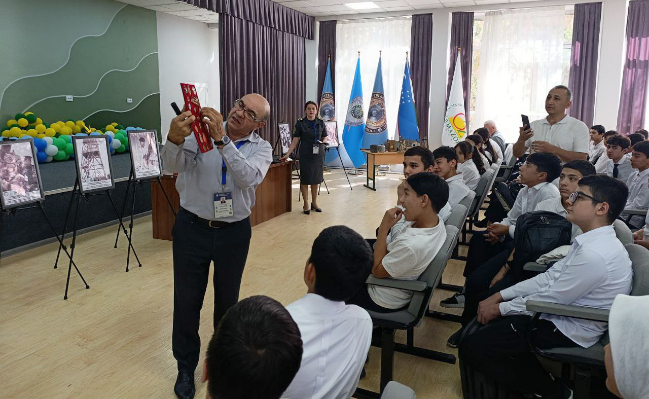 O‘quvchilar uchun ko‘chma ko‘rgazma tashkil etildi